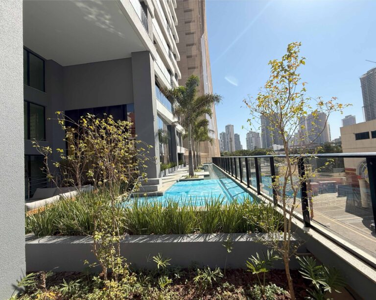 Imagem de Apartamento à Venda com 2 Suítes no Gyro Vaca Brava